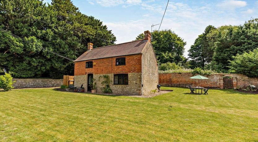 Photo of 3 Bed in Finmere