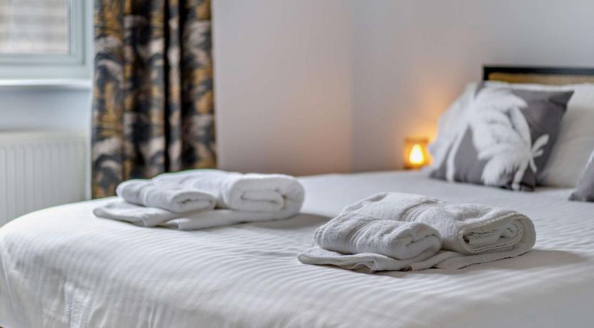 Photo of 2 Bed in Freshwater