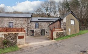 Photo of 3 Caddaford Barns