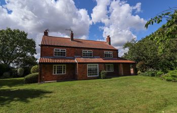 Moon Field Lodge Holiday Home