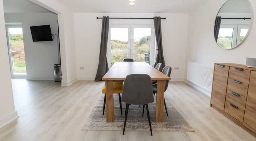 Photo of White Bull House