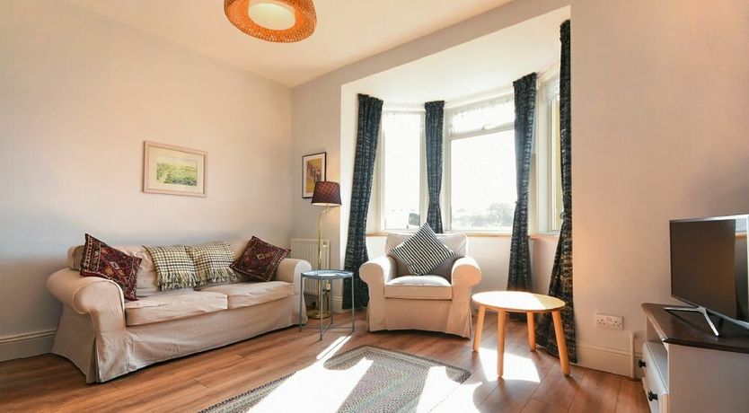 Photo of Rosedale House