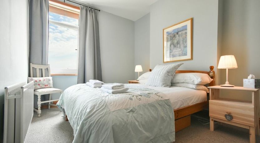 Photo of Rosedale House