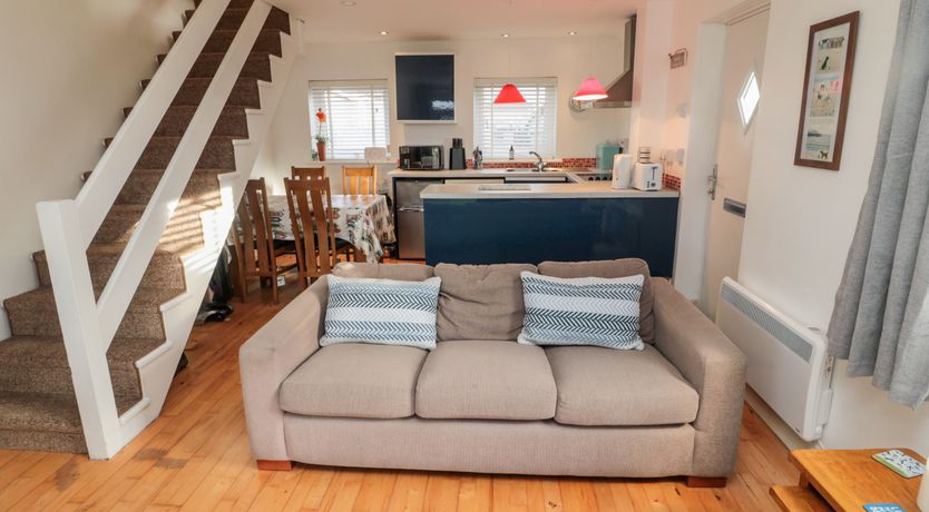 Photo of 22 Longstone Park