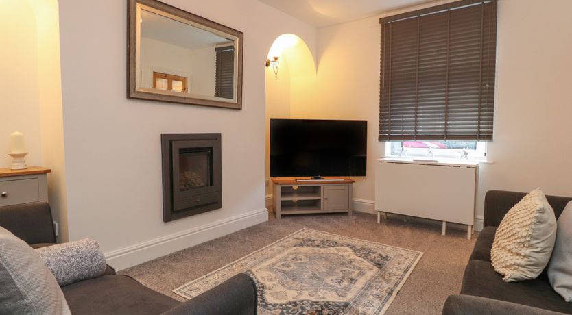 Photo of 10 Haw Grove