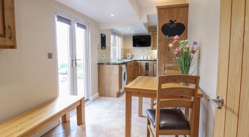 Photo of May Cottage