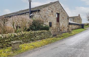 Bride Cross Granary Holiday Home