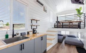 Photo of Apple Valley Retreat