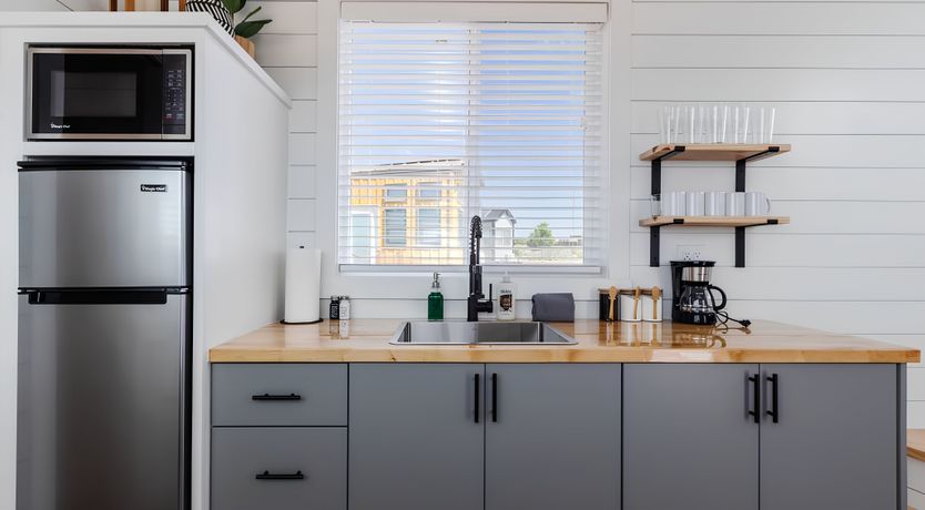 Photo of Apple Valley Retreat