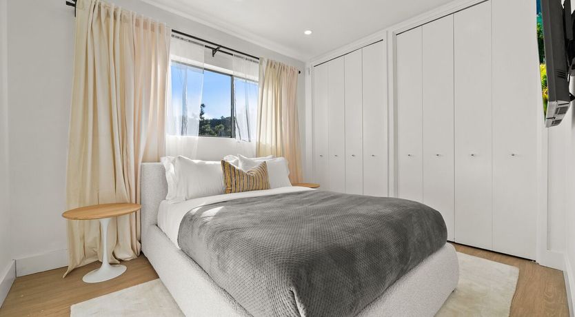 Photo of Beverly Thrills