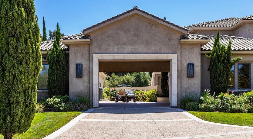 Photo of In the Dream House