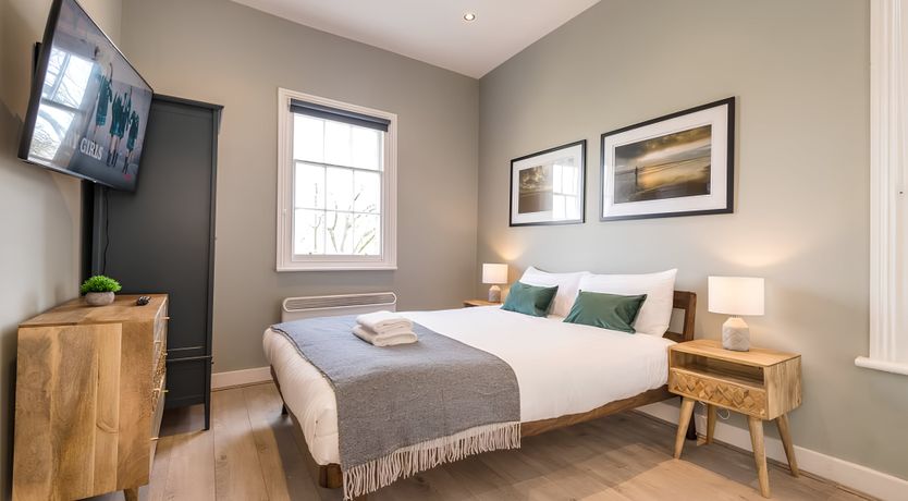 Photo of In the Georgian Quarter