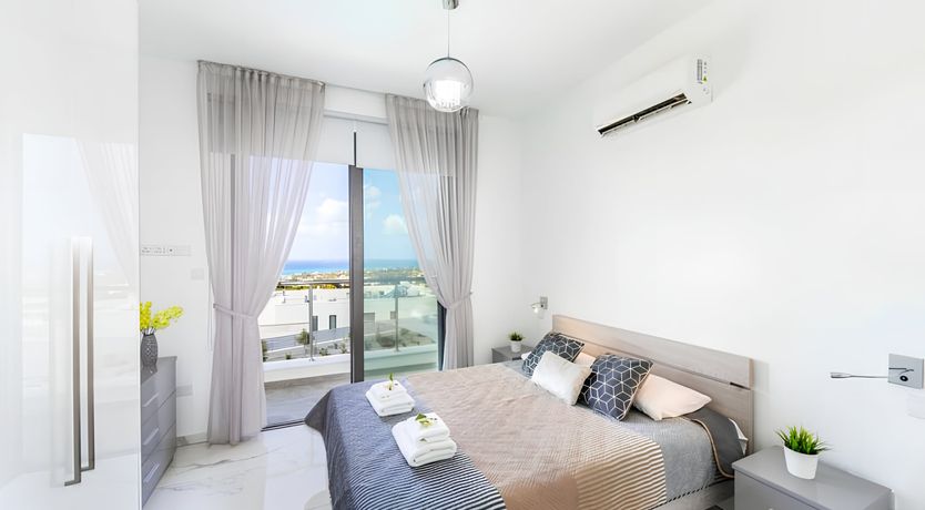 Photo of Pearl & Olive