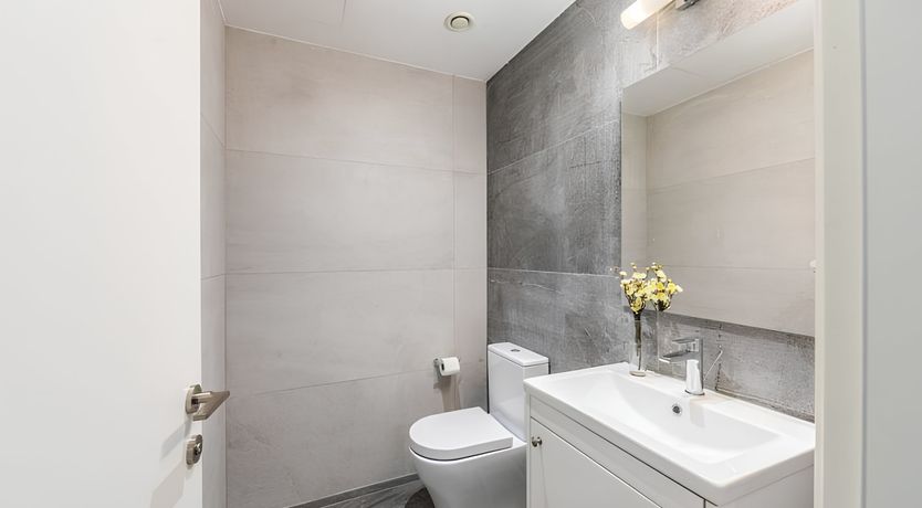 Photo of Pearl & Olive