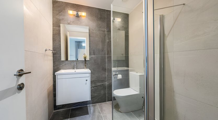 Photo of Pearl & Olive