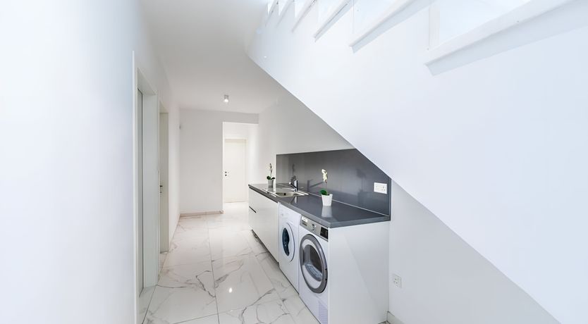 Photo of Pearl & Olive