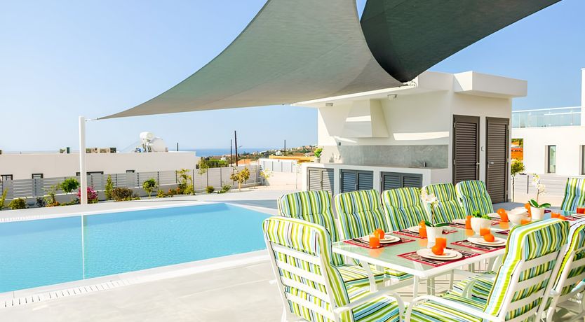 Photo of Pearl & Olive