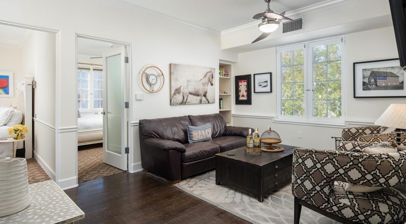 Photo of The Paintbrush