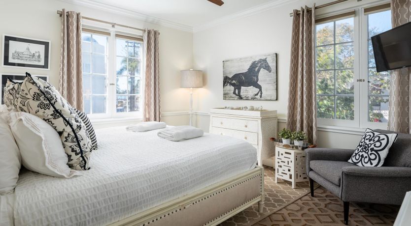 Photo of The Paintbrush