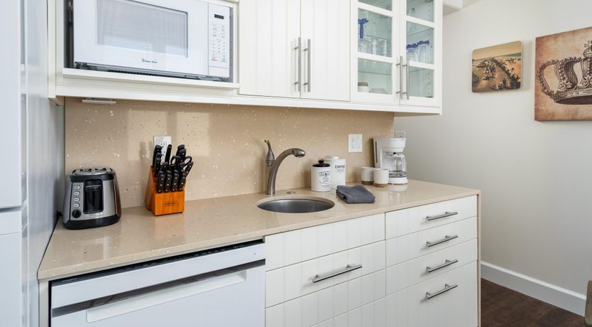 Photo of The Paintbrush