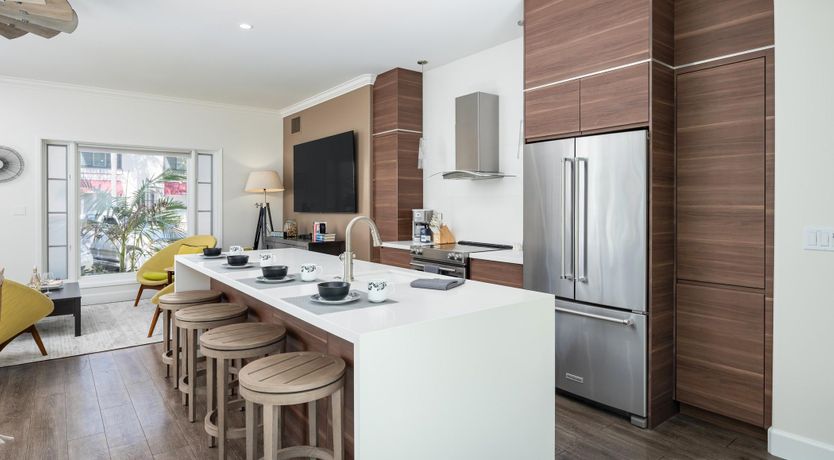 Photo of The Paintbrush