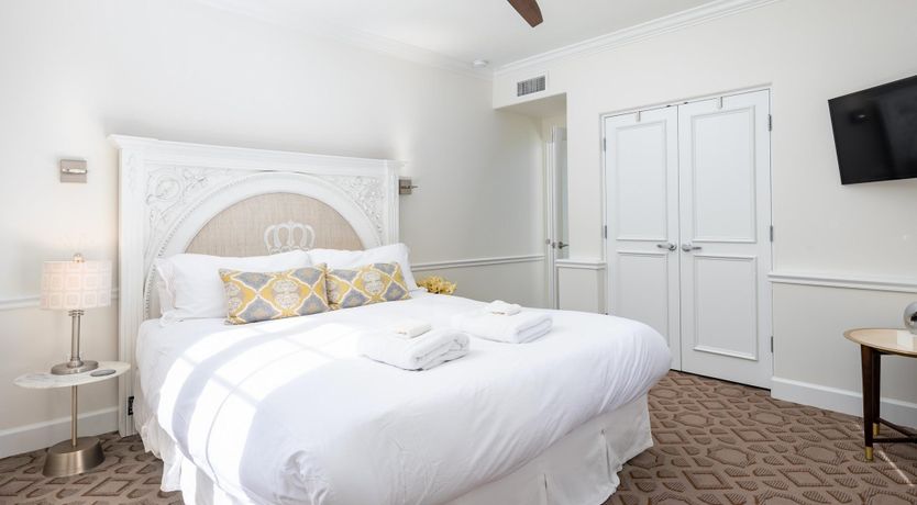 Photo of The Paintbrush