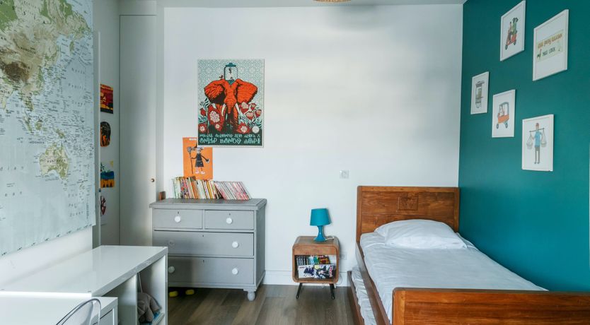 Photo of Parisian Family