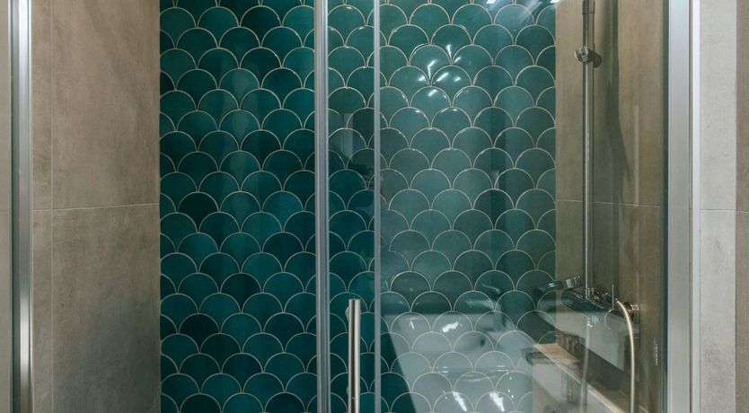 Photo of Parisian Family