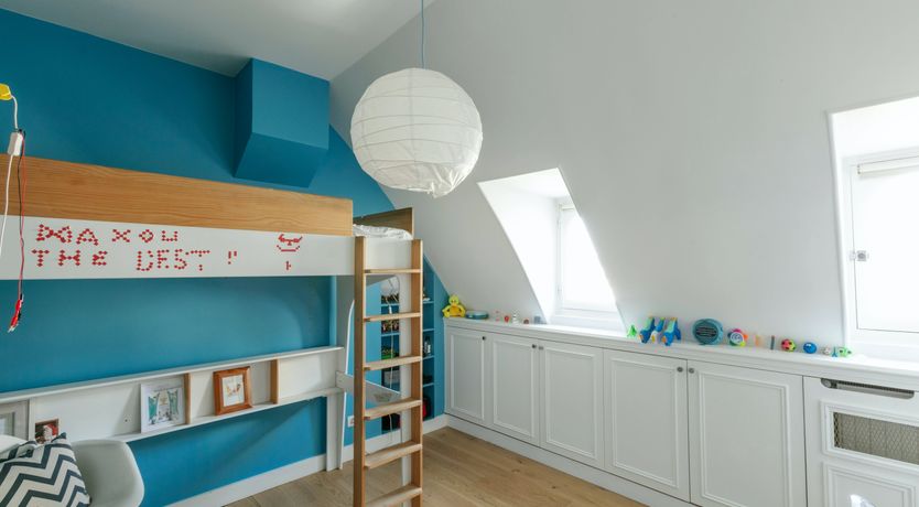 Photo of Parisian Family