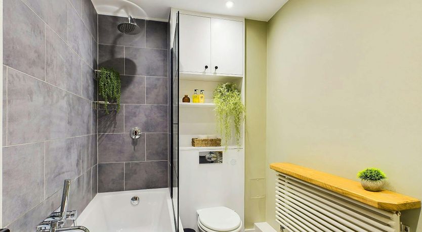 Photo of Pampas & Gold