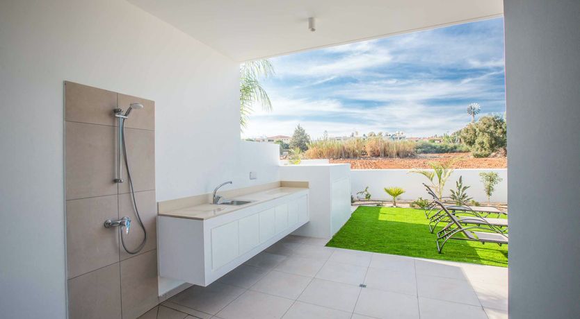 Photo of Barefoot on the Waterfront