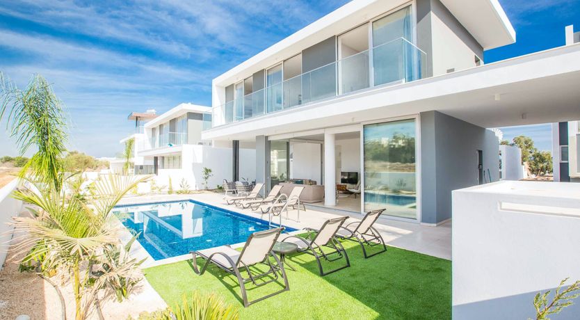 Photo of Barefoot on the Waterfront