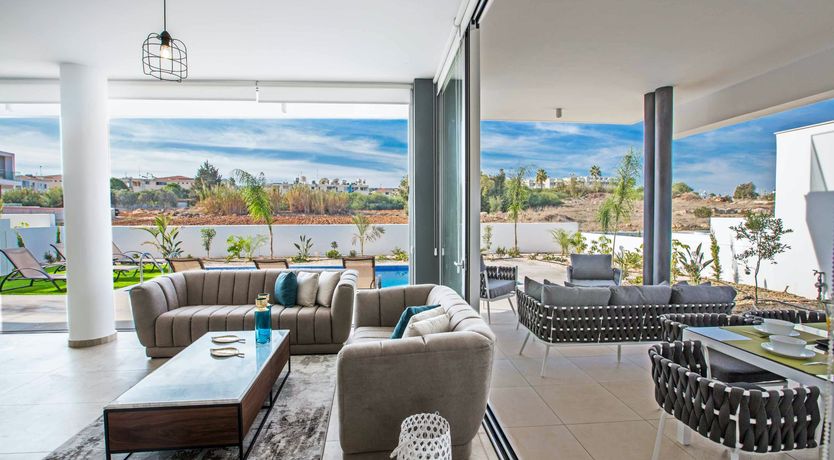 Photo of Barefoot on the Waterfront