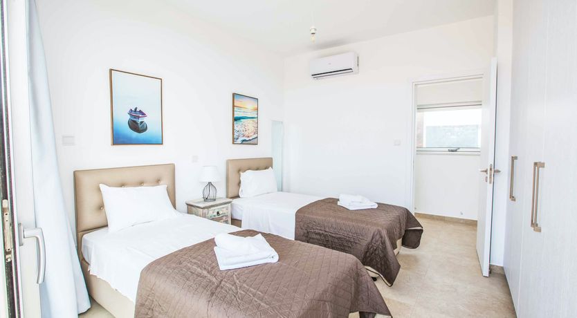 Photo of Barefoot on the Waterfront