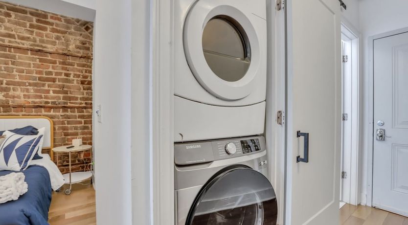 Photo of Charming Urban Oasis