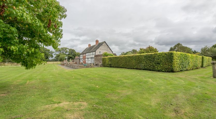 Photo of The Oak & Elm