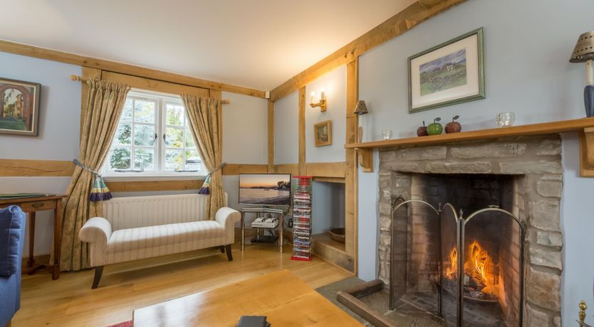 Photo of Buttercups & Roses