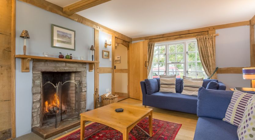 Photo of Buttercups & Roses