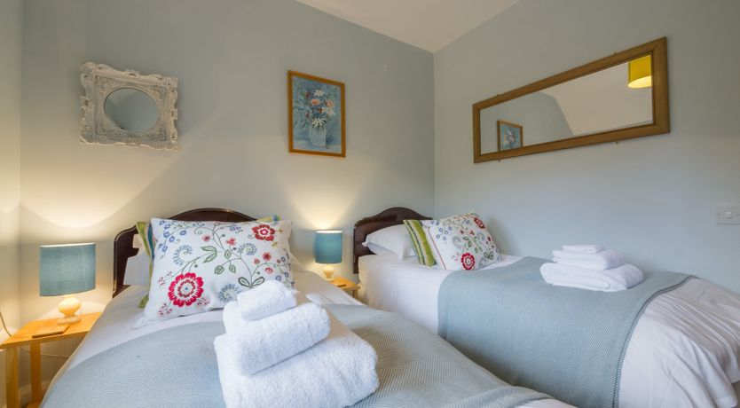 Photo of Buttercups & Roses