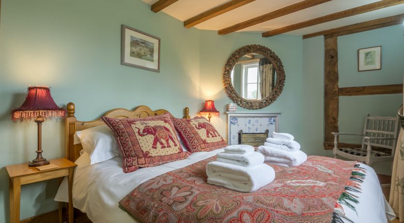 Photo of Buttercups & Roses