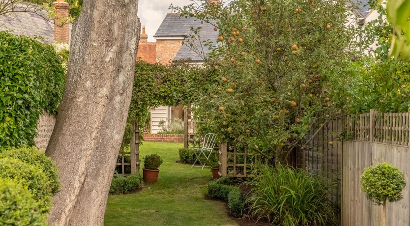 Photo of Pearl of Sussex