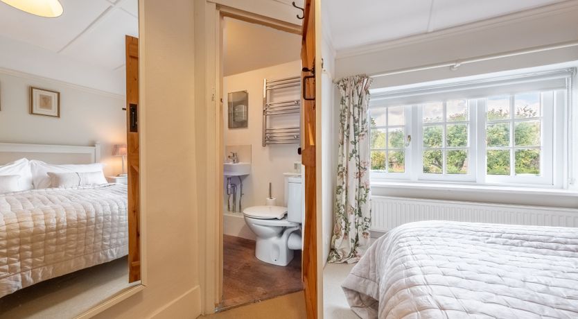 Photo of Pearl of Sussex