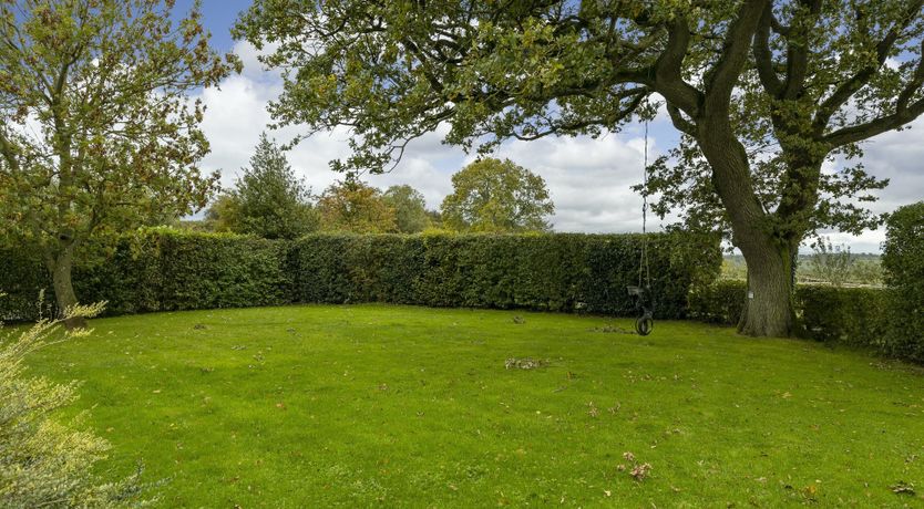 Photo of The Vintage Farmhouse