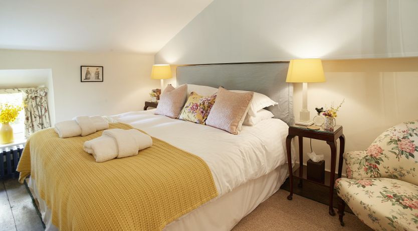 Photo of A Common English Song