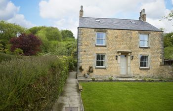 The Edge of the Meadow Holiday Home