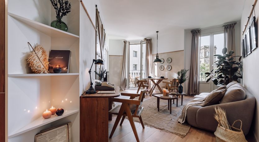 Photo of Bricks & Roses