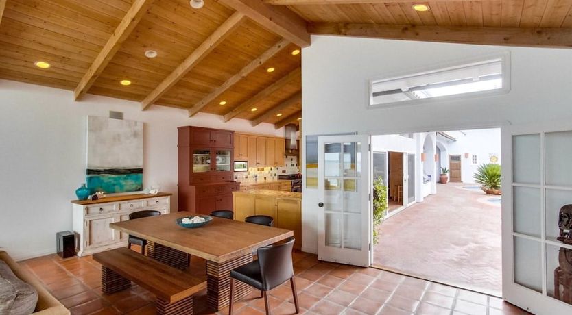 Photo of Seashells by the Sea Shore