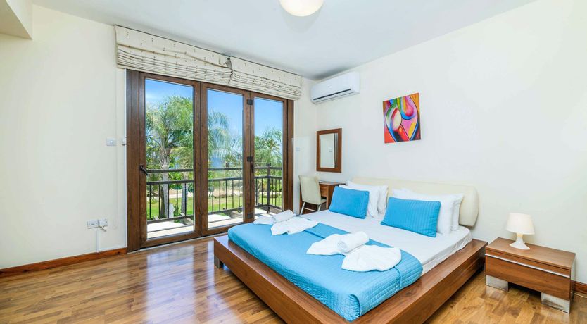 Photo of Shoreline Haven