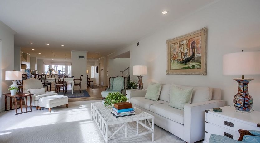 Photo of The Ocean's Smile