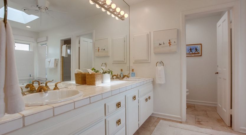 Photo of The Ocean's Smile